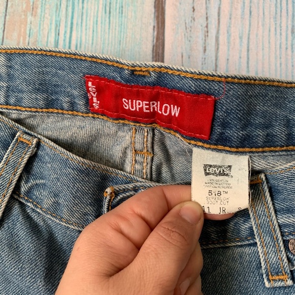 Women’s Levi’s 518 super low jeans - Picture 5 of 7